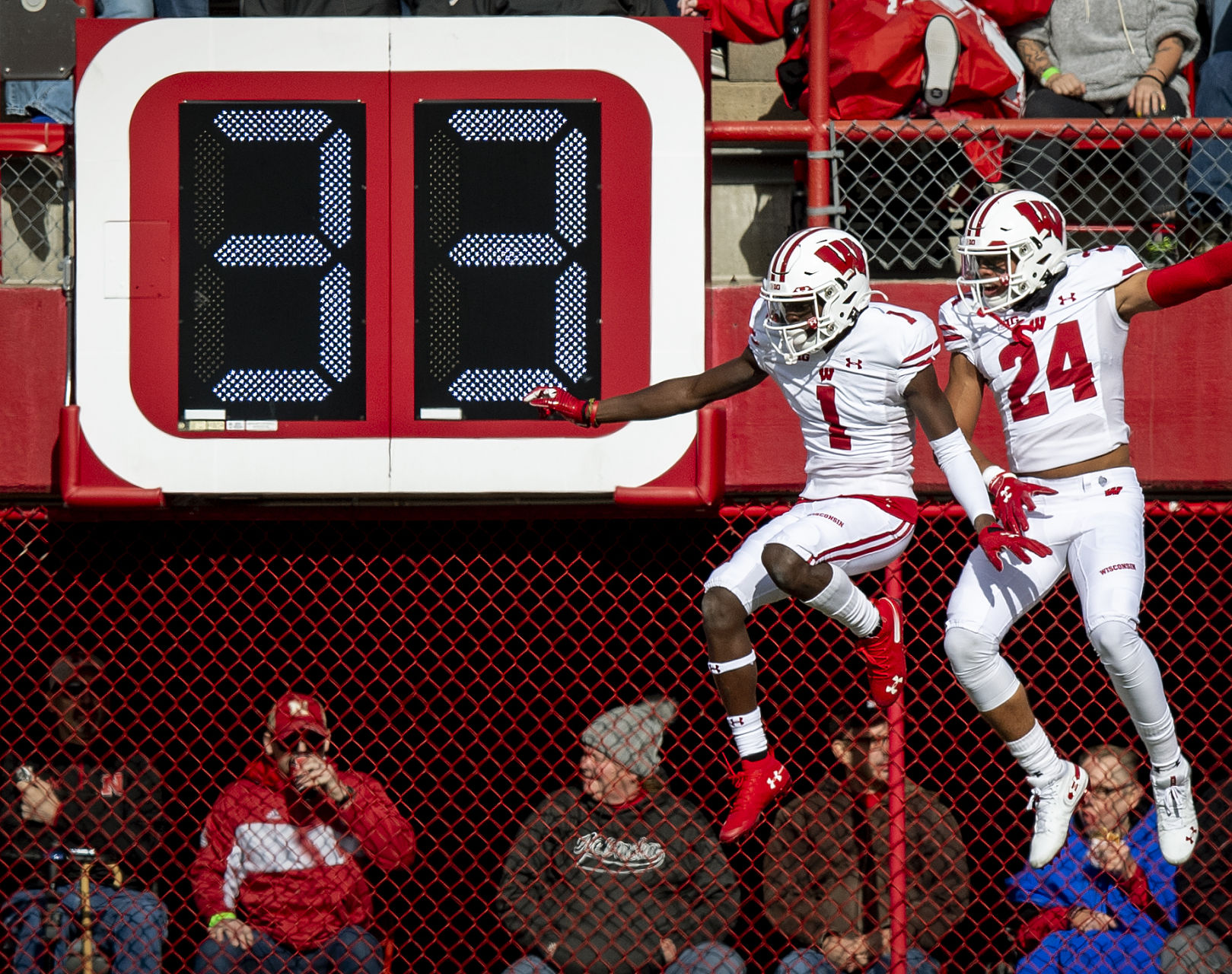 Wisconsin vs. Nebraska, 11.16
